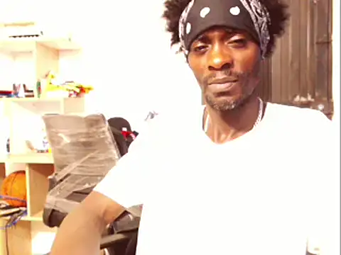 Snapshot of phillip-hot chatting on January 2025 04:06:01 AM phillip-hot online show from January 2025 04:06:01 AM