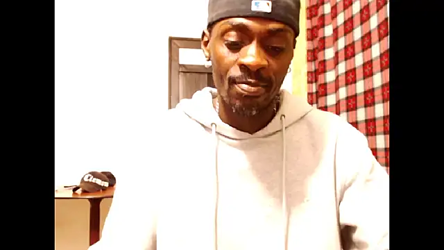 phillip-hot online show from November 2025 04:45:02 AM