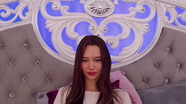 Snapshot of KateVon chatting on February 2025 06:30:01 PM KateVon online show from February 2025 06:30:01 PM