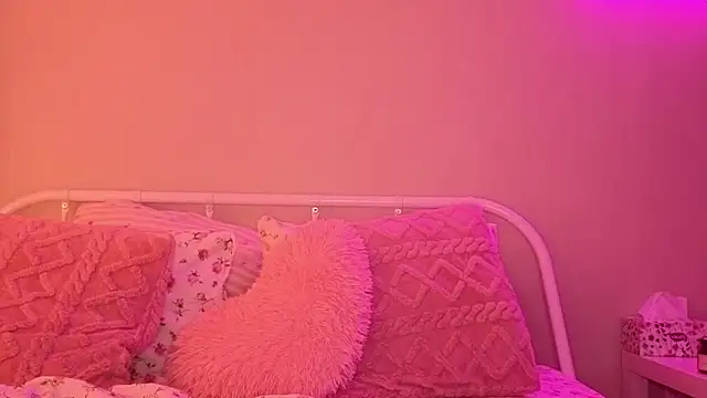 KateVon online show from November 2025 01:23:02 PM