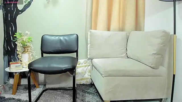 Miranda doll  online show from November 2025 12:20:02 PM