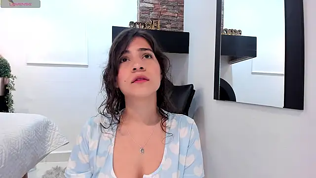 Snapshot of Miranda_doll_ chatting on February 2025 12:05:02 PM Miranda doll online show from February 2025 12:05:02 PM