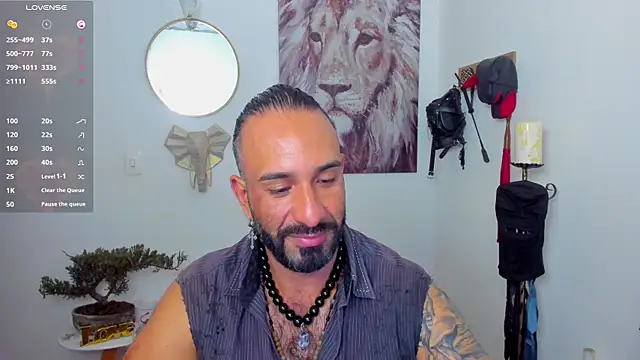 Snapshot of mr_maik chatting on January 2025 12:50:01 PM mr maik online show from January 2025 12:50:01 PM