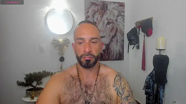 Snapshot of mr_maik chatting on February 2025 09:09:01 AM mr maik online show from February 2025 09:09:01 AM