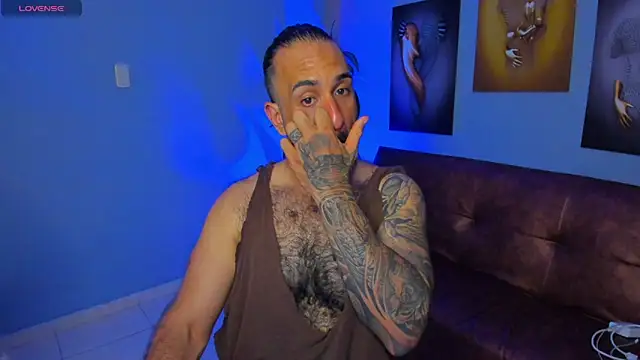 Snapshot of mr_maik chatting on October 2025 08:09:01 PM mr maik online show from October 2025 08:09:01 PM