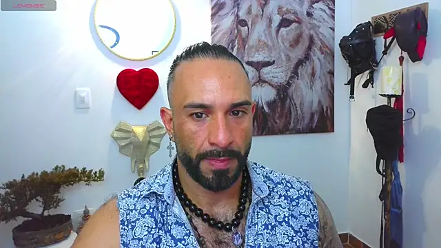 Snapshot of mr_maik chatting on March 2025 05:09:02 PM mr maik online show from March 2025 05:09:02 PM