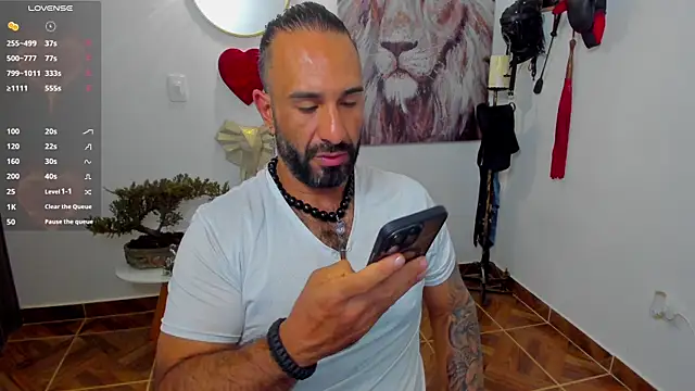 Snapshot of mr_maik chatting on February 2025 02:38:02 PM mr maik online show from February 2025 02:38:02 PM