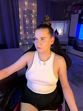 Lexi noah online show from December 2025 08:52:01 PM