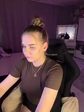 Lexi noah online show from September 2025 09:26:02 PM