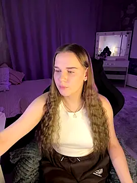 Lexi noah online show from October 2025 09:36:01 PM