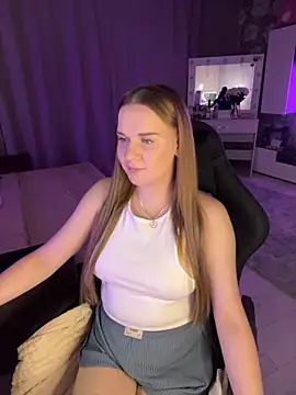 Lexi noah online show from September 2025 09:02:01 PM