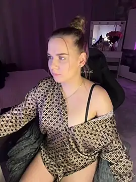 Lexi noah online show from October 2025 08:54:02 PM