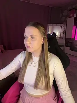 Lexi noah online show from March 2026 08:45:01 PM