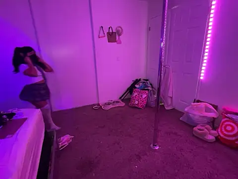 Onlypawzz online show from February 2026 04:45:02 AM