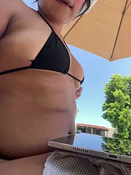 Onlypawzz online show from June 2026 06:31:01 PM