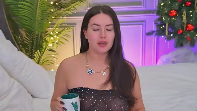 TrishaWinslet online show from December 2025 04:18:02 AM