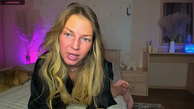 Snapshot of Jeanne_Williams chatting on February 2025 02:45:01 AM Jeanne Williams online show from February 2025 02:45:01 AM