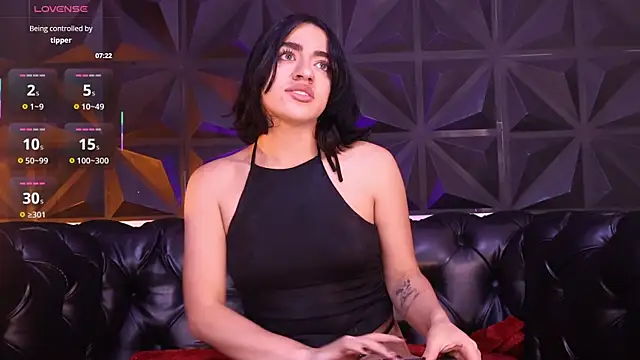 KasiaNoir  online show from January 2026 12:20:02 PM