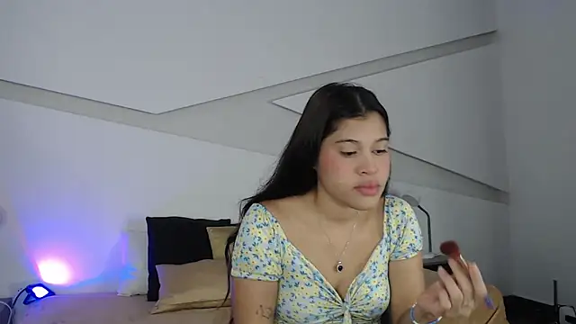 nami hot04 online show from March 2025 01:20:02 PM
