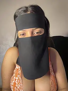 Narimane maroc online show from June 2026 02:31:01 AM