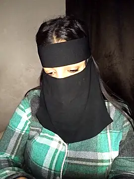 Narimane maroc online show from December 2025 03:08:01 AM