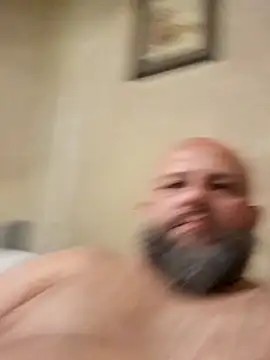 AlexandruCsaba online show from April 2026 02:44:02 PM