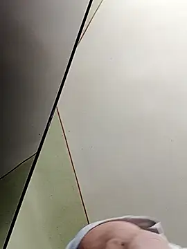 AlexandruCsaba online show from February 2025 09:40:01 AM