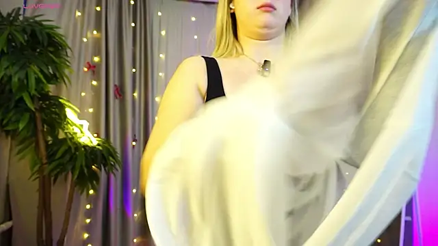 JessRosen online show from January 2026 03:54:01 AM