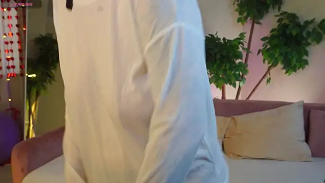 JessRosen online show from February 2026 06:19:02 AM