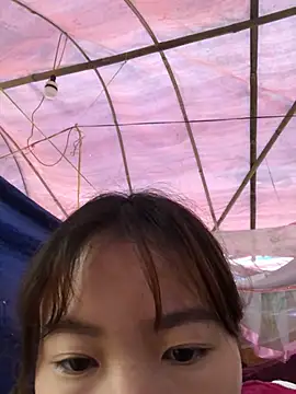 Snapshot of ngoclothingoc9en chatting on December 2024 12:57:01 AM ngoclothingoc9en online show from December 2024 12:57:01 AM