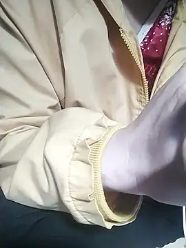 Snapshot of ngoclothingoc9en chatting on March 2025 07:36:01 AM ngoclothingoc9en online show from March 2025 07:36:01 AM