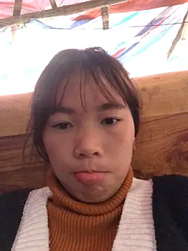 Snapshot of ngoclothingoc9en chatting on December 2024 01:47:02 AM ngoclothingoc9en online show from December 2024 01:47:02 AM