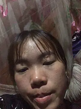 Snapshot of ngoclothingoc9en chatting on December 2024 11:40:01 AM ngoclothingoc9en online show from December 2024 11:40:01 AM