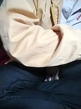 Snapshot of ngoclothingoc9en chatting on March 2025 12:07:02 AM ngoclothingoc9en online show from March 2025 12:07:02 AM