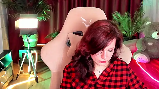 April o Nill online show from April 2026 04:30:01 PM