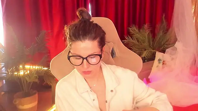 April o Nill online show from April 2026 09:16:02 AM