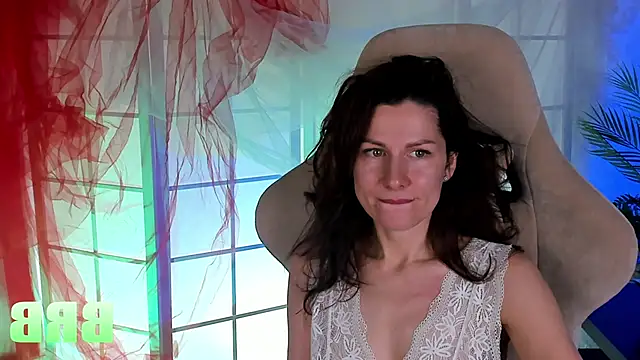 April o Nill online show from November 2025 07:12:01 AM