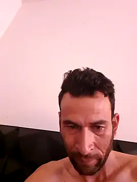 JulioCessar online show from March 2026 07:08:02 PM