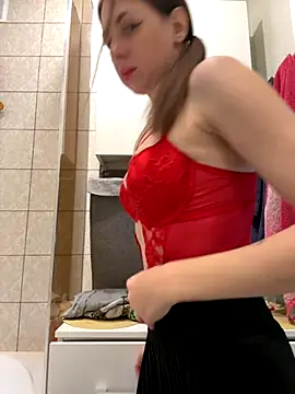 Marii Ann online show from October 2025 10:34:02 AM