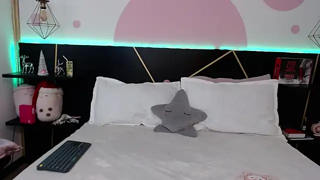 DanniAbbey online show from December 2025 02:06:02 PM