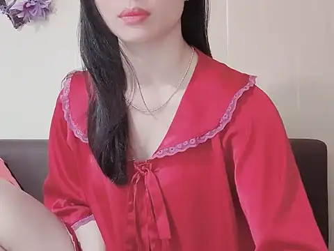 Snapshot of LinhChi_9x chatting on October 2025 01:29:01 AM LinhChi 9x online show from October 2025 01:29:01 AM