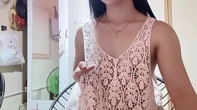 LinhChi 9x online show from February 2026 01:05:02 AM