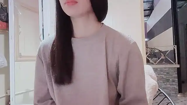 LinhChi 9x online show from November 2025 11:36:01 PM