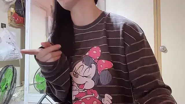 LinhChi 9x online show from February 2026 01:09:01 PM