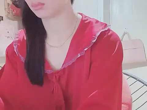 Snapshot of LinhChi_9x chatting on October 2025 01:21:02 PM LinhChi 9x online show from October 2025 01:21:02 PM