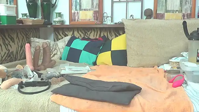 RitaMinx online show from October 2025 07:03:02 PM