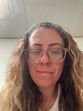 miss hanna07 online show from May 2026 04:36:01 PM