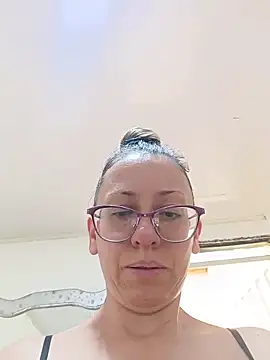 miss hanna07 online show from October 2025 05:59:02 PM
