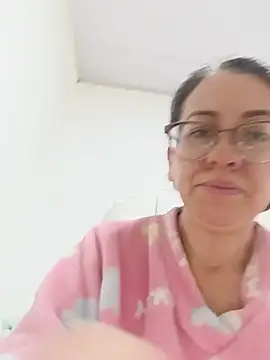 miss hanna07 online show from July 2026 01:52:05 PM