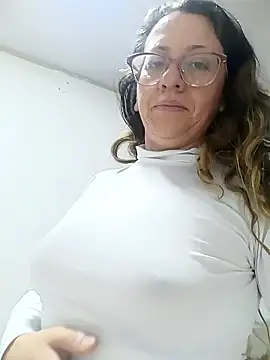 miss hanna07 online show from January 2026 09:37:02 AM